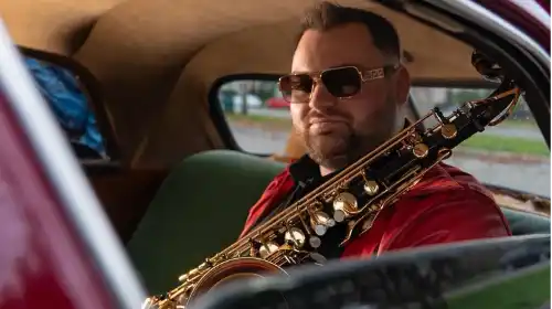 Cali Jones sax player.