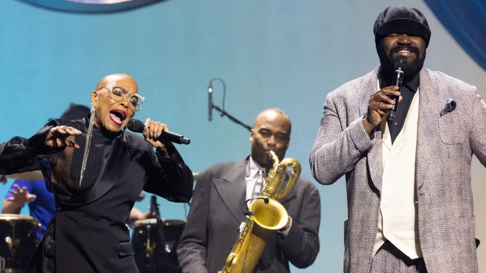 Pictured L-R: Dee Dee Bridgewater, James Carter, Mino Cinélu (percussion), and Gregory Porter.